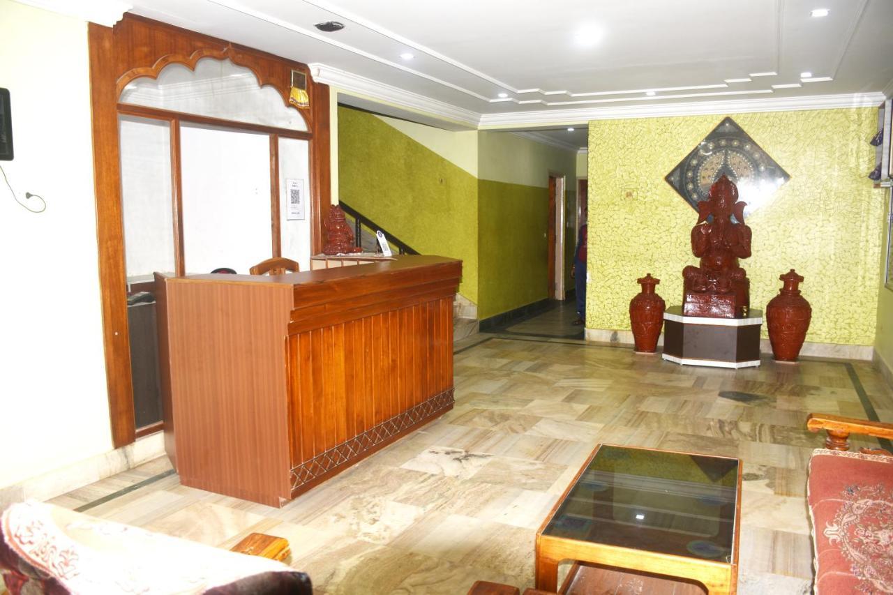 Hotel Trinath Nayagarh Экстерьер фото